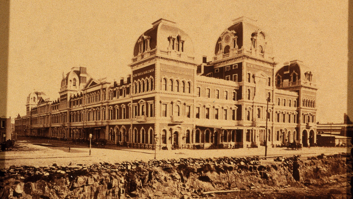 Grand Central Terminal Opens